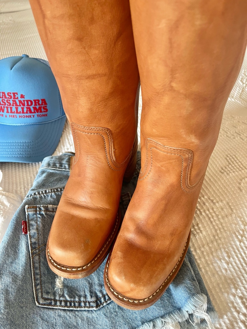FRYE | Campus Boots 14L - Picture 4 of 8